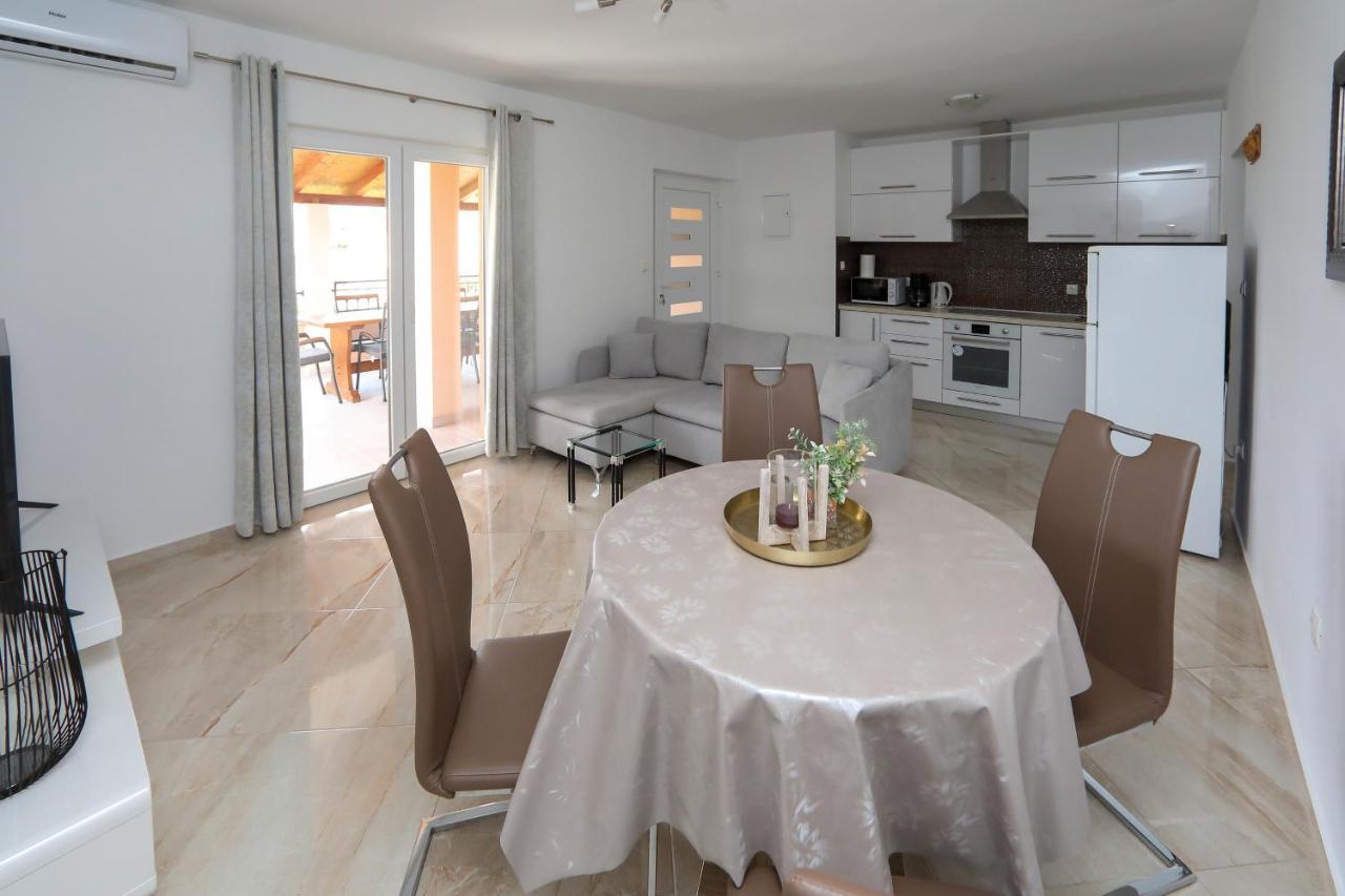 Apartment Alfonso Bibinje Bagian luar foto